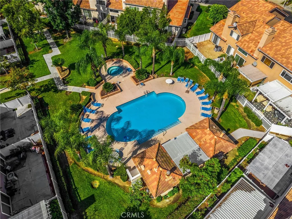 1544 Elegante Court, Corona, California 92882 home-pic-23
