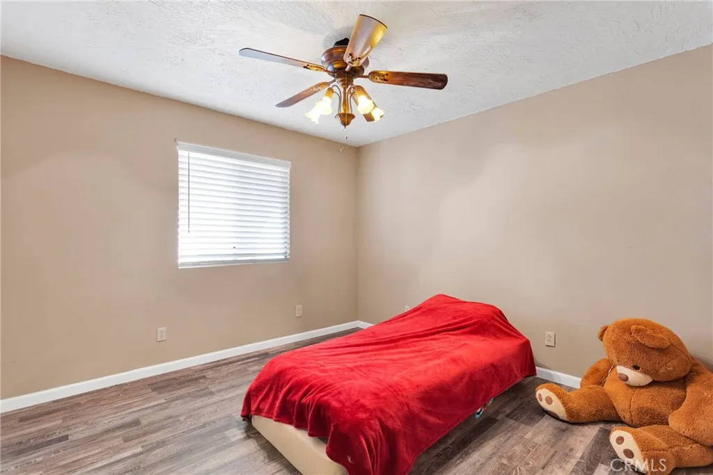 9983 Ladera Avenue, Lucerne Valley, California 92356 home-pic-13