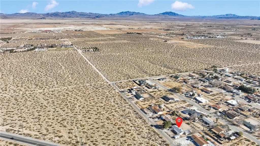 9983 Ladera Avenue, Lucerne Valley, California 92356 home-pic-40