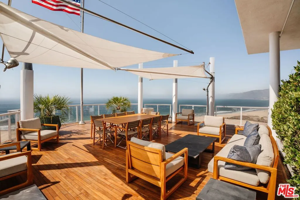 101 Ocean Avenue B200, Santa Monica, California 90402 home-pic-24