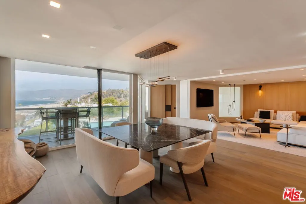 101 Ocean Avenue B200, Santa Monica, California 90402 home-pic-7