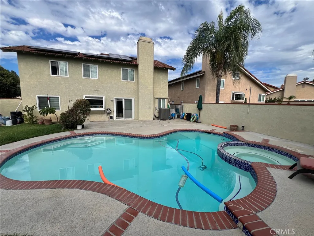 4 Turn Post Lane, Pomona, California 91766 home-pic-50