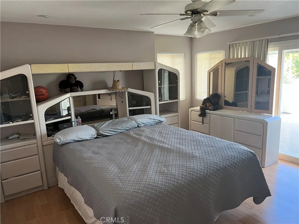 4 Turn Post Lane, Pomona, California 91766 home-pic-26