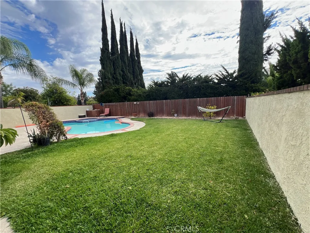 4 Turn Post Lane, Pomona, California 91766 home-pic-48