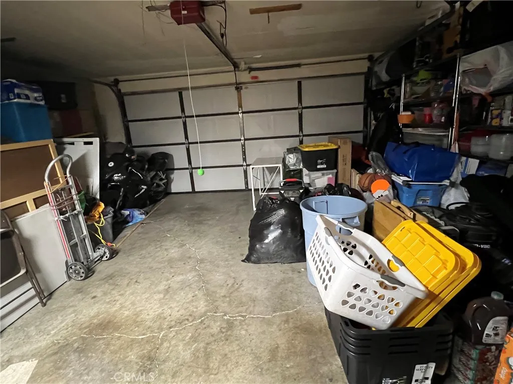 4 Turn Post Lane, Pomona, California 91766 home-pic-53