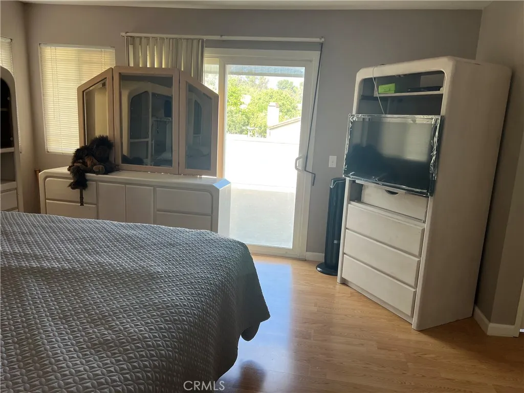 4 Turn Post Lane, Pomona, California 91766 home-pic-37