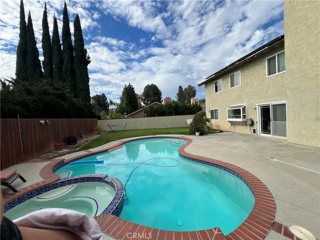 4 Turn Post Lane, Pomona, California 91766 home-pic-44