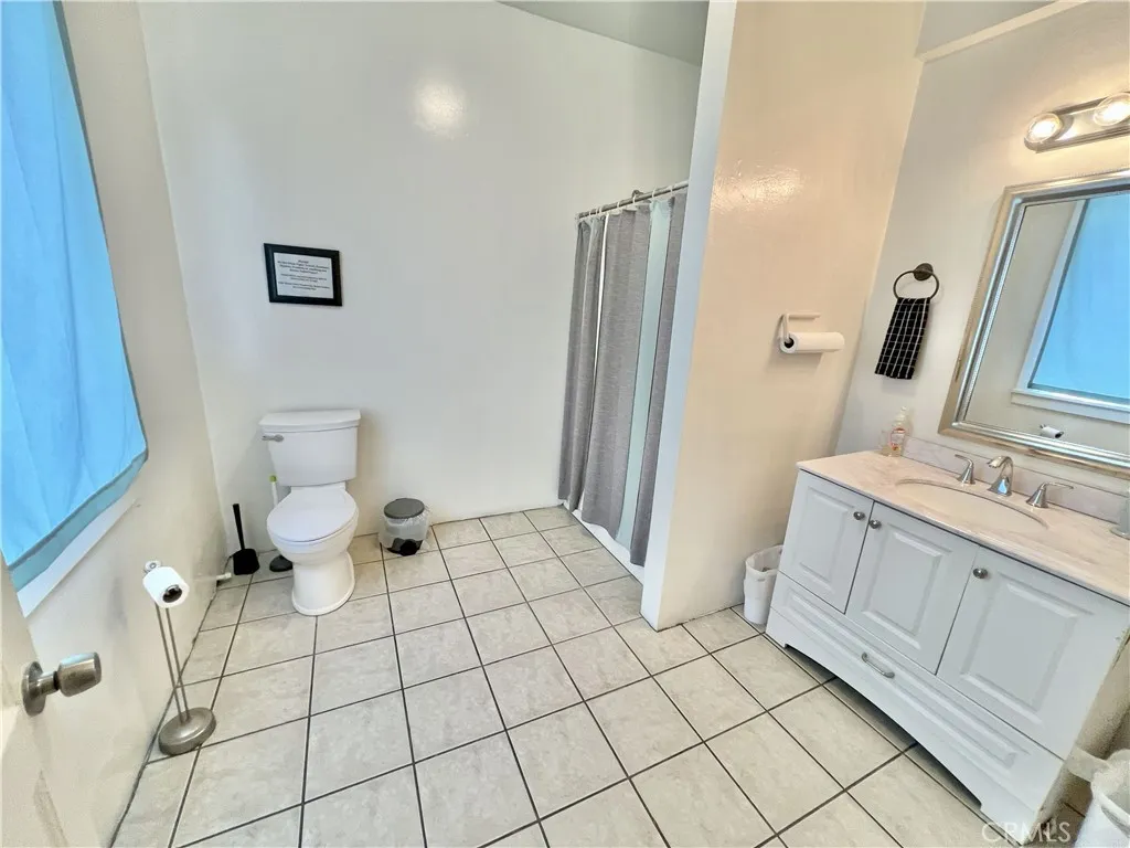 606 E 6th Street, Los Angeles, California 90021 home-pic-7