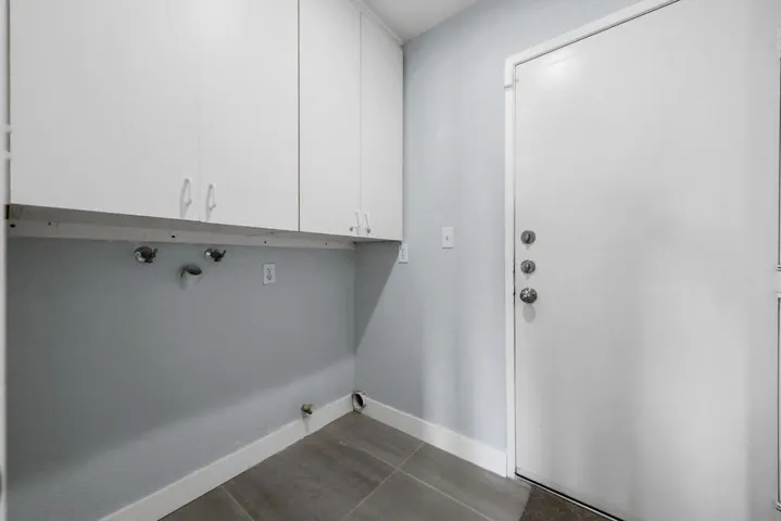 20240213232451418551000000-o