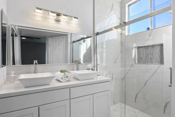 20240213232451122083000000-o