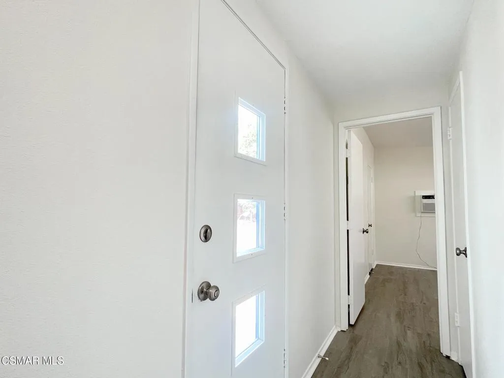 4327 Lou Drive, Simi Valley, California 93063 home-pic-16