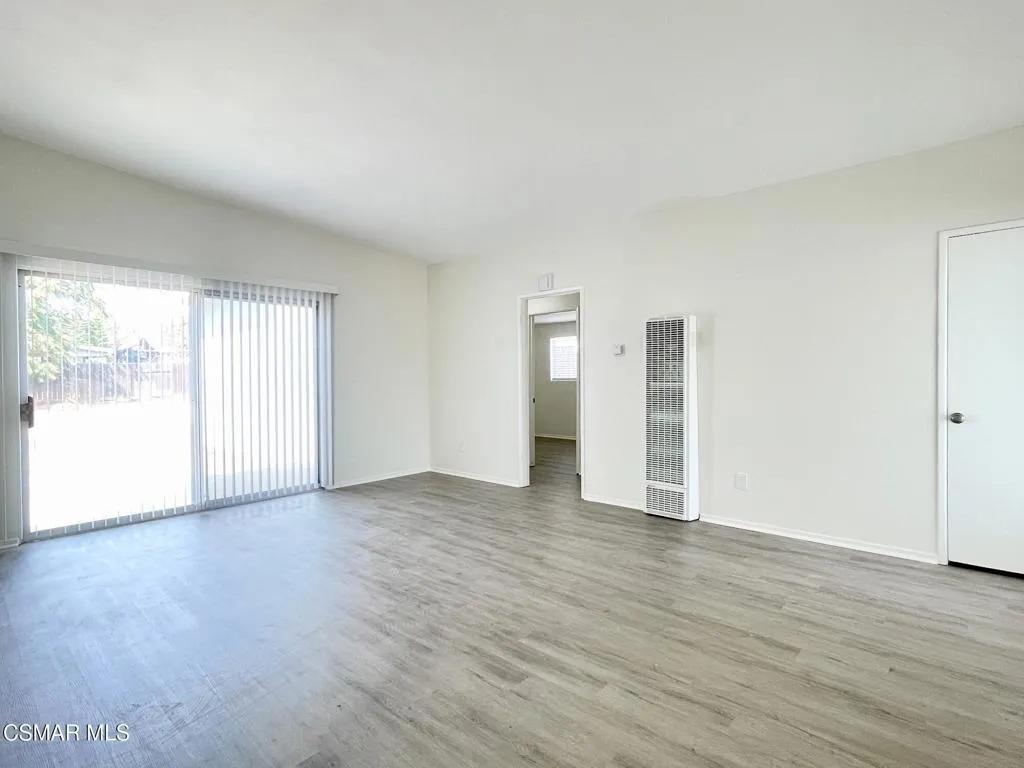 4327 Lou Drive, Simi Valley, California 93063 home-pic-5