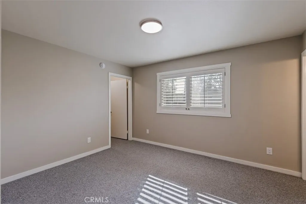 4744 Ben Avenue 11, Valley Village, California 91607 home-pic-14