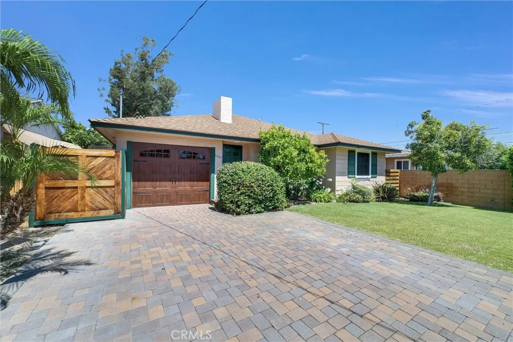 6628 N Muscatel, San Gabriel, California 91775 home-pic-11