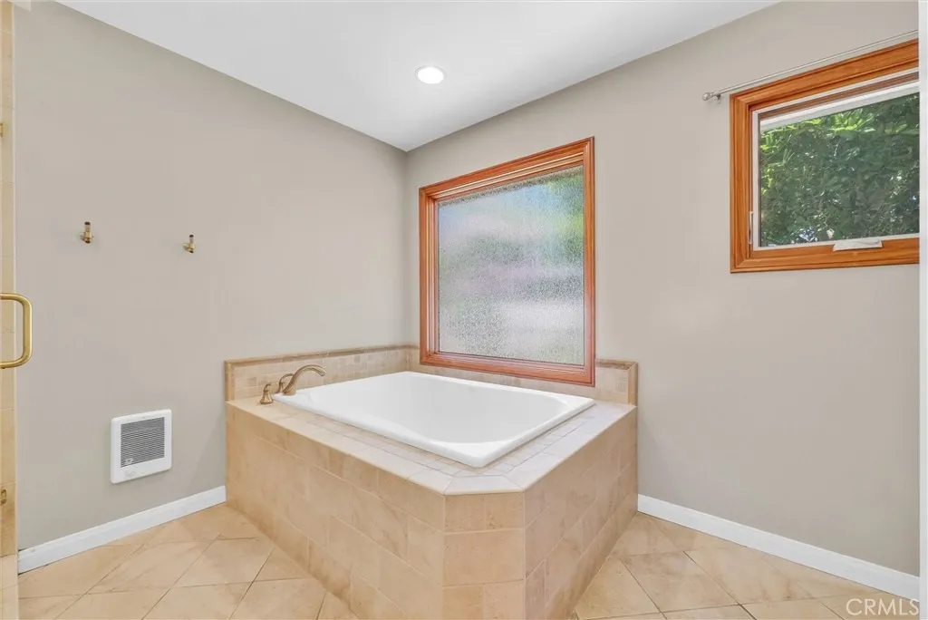 6628 N Muscatel, San Gabriel, California 91775 home-pic-31