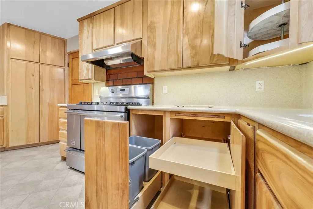 6628 N Muscatel, San Gabriel, California 91775 home-pic-24