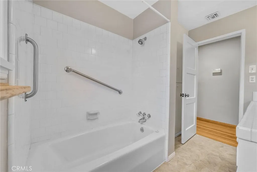 6628 N Muscatel, San Gabriel, California 91775 home-pic-34