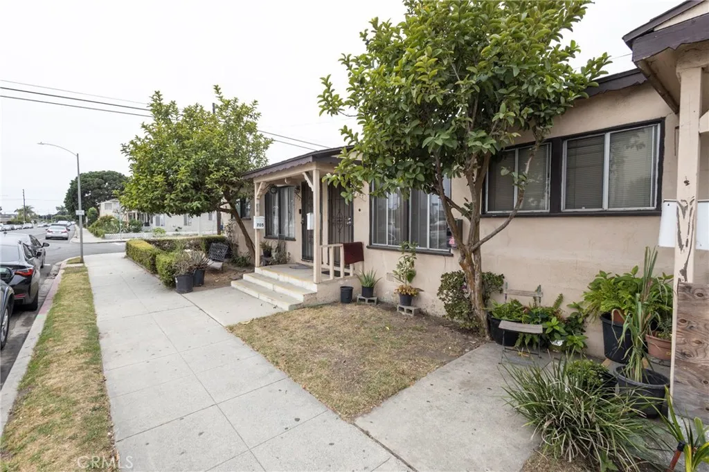 705 Mcdonald Ave