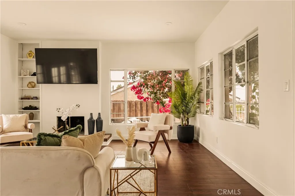 7314 Summitrose Street, Tujunga, California 91042 home-pic-3