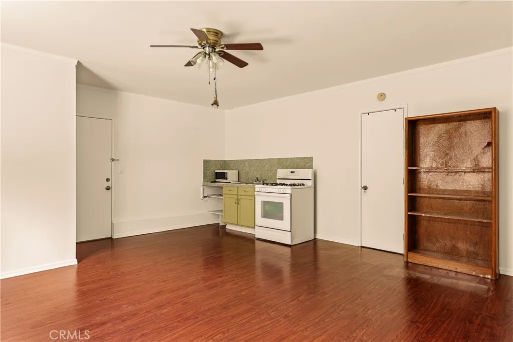 7314 Summitrose Street, Tujunga, California 91042 home-pic-16