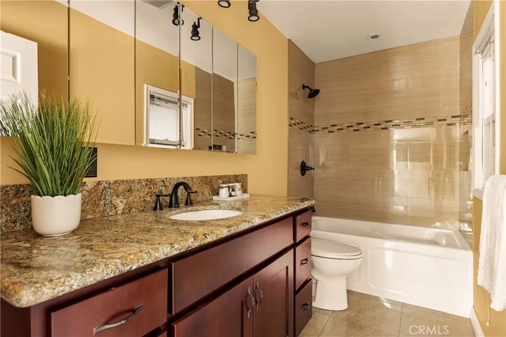 7314 Summitrose Street, Tujunga, California 91042 home-pic-12