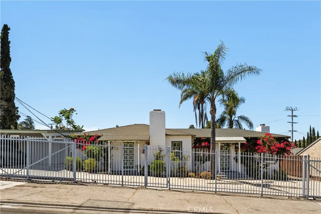 7314 Summitrose Street, Tujunga, California 91042 home-pic-1