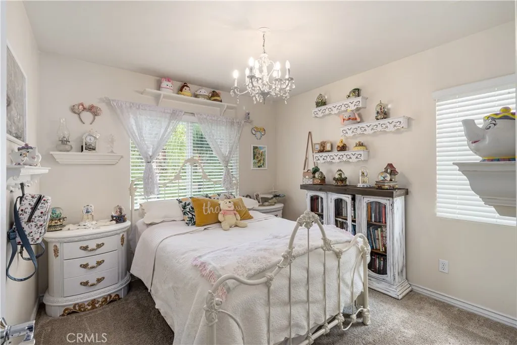 34221 Toyon Ct, Lake Elsinore, California 92532 home-pic-24