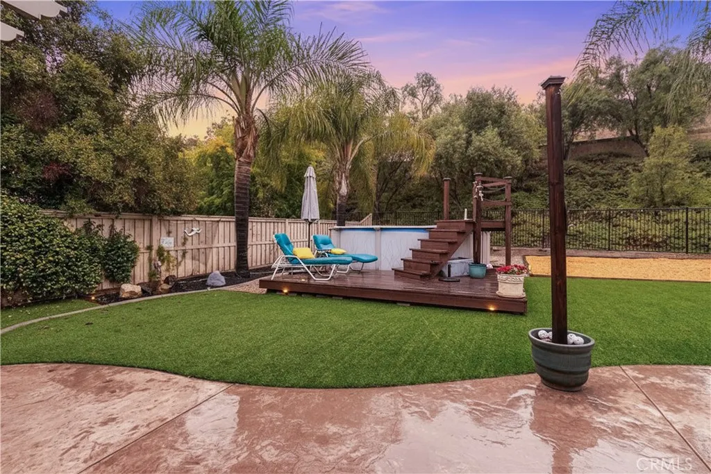 34221 Toyon Ct, Lake Elsinore, California 92532 home-pic-26