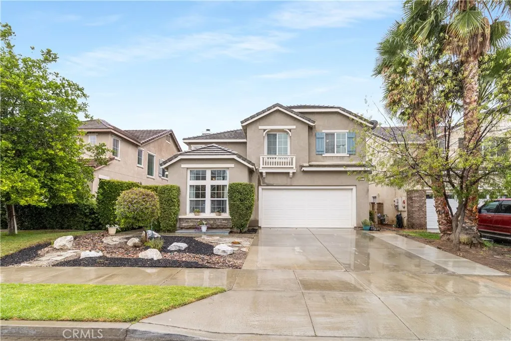 34221 Toyon Ct, Lake Elsinore, California 92532 home-pic-0