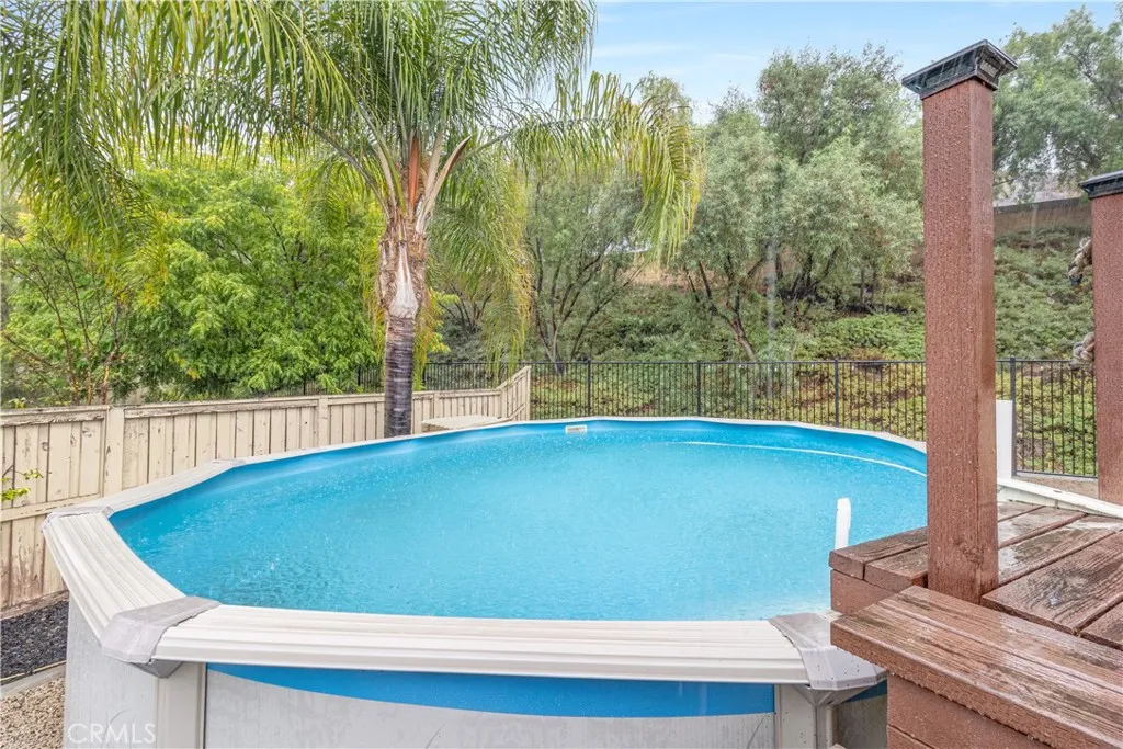 34221 Toyon Ct, Lake Elsinore, California 92532 home-pic-30