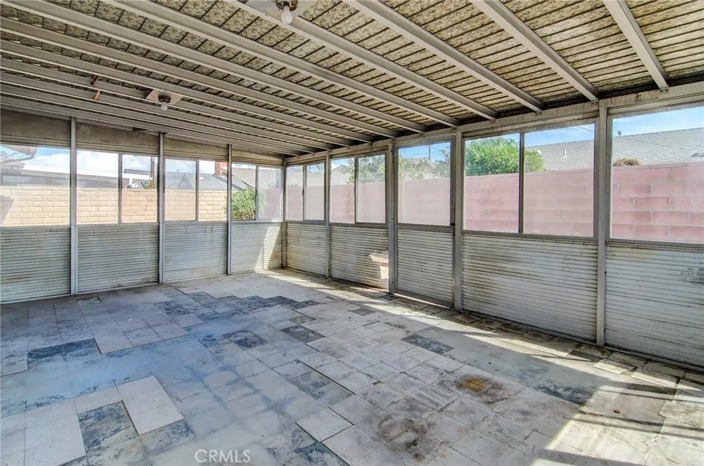 18114 S Budlong Avenue, Gardena, California 90248 home-pic-30