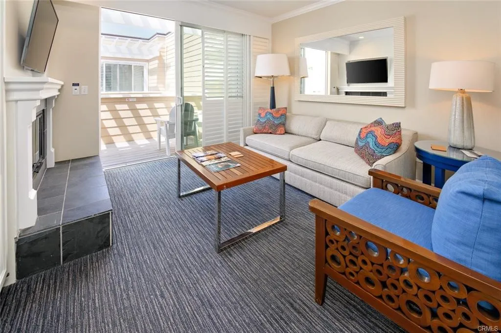1300 The Strand 333, Hermosa Beach, California 90254 home-pic-13