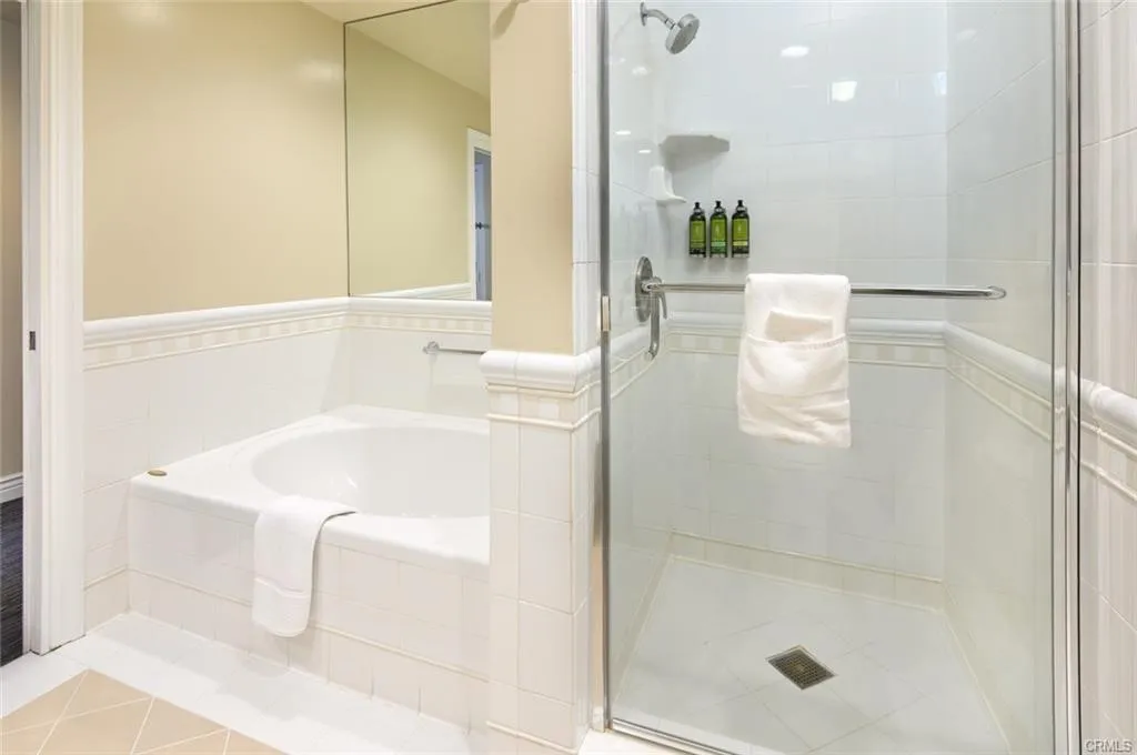1300 The Strand 333, Hermosa Beach, California 90254 home-pic-18