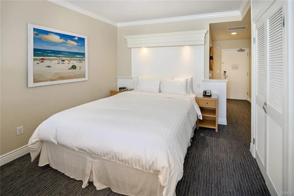 1300 The Strand 333, Hermosa Beach, California 90254 home-pic-11