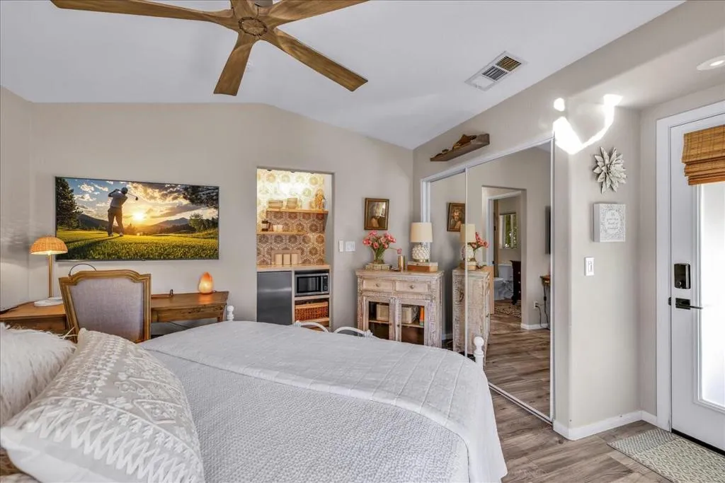 82570 Delano Drive, Indio, California 92201 home-pic-21