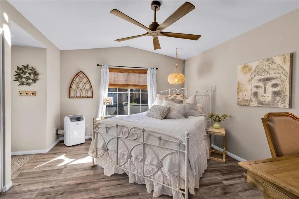82570 Delano Drive, Indio, California 92201 home-pic-20