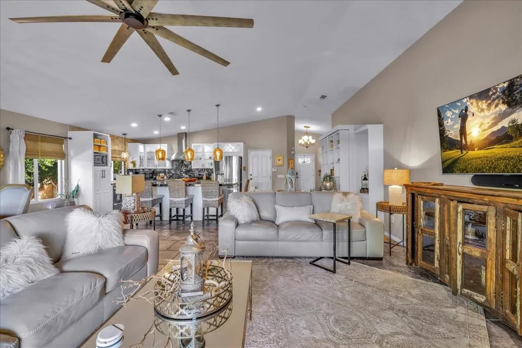 82570 Delano Drive, Indio, California 92201 home-pic-7