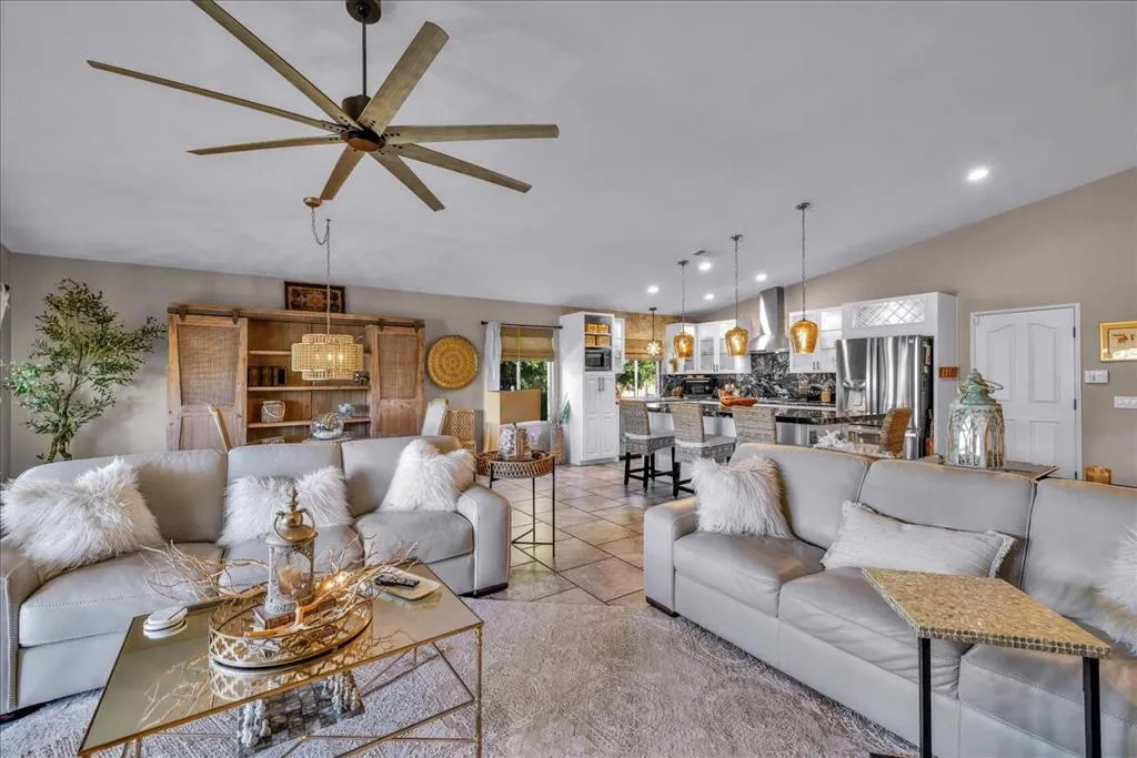 82570 Delano Drive, Indio, California 92201 home-pic-6