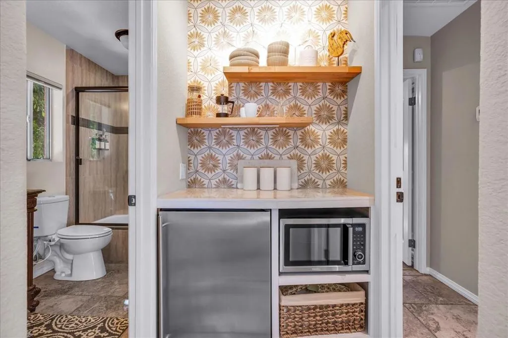 82570 Delano Drive, Indio, California 92201 home-pic-22