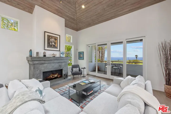 Stunning Close-up Ocean Views,