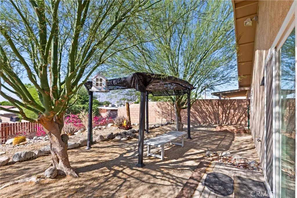 66559 Acoma Avenue, Desert Hot Springs, California 92240 home-pic-16