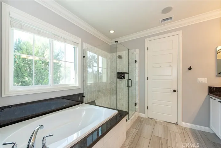 56 Wild Rose, Lake Forest, California 92630