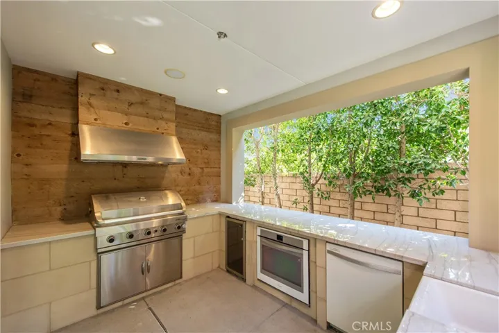 56 Wild Rose, Lake Forest, California 92630