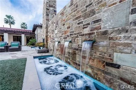 56 Wild Rose, Lake Forest, California 92630