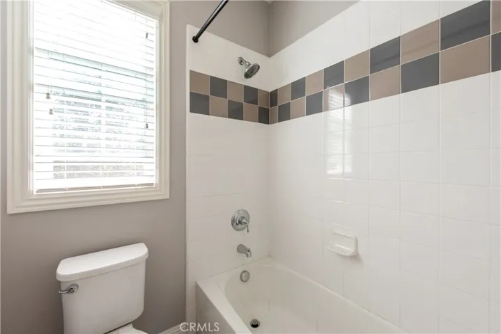 56 Wild Rose, Lake Forest, California 92630