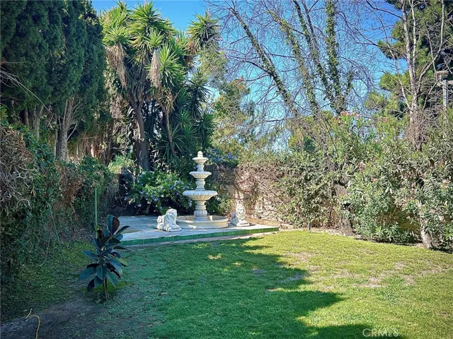 2011 E Norman Place, Anaheim, California 92806