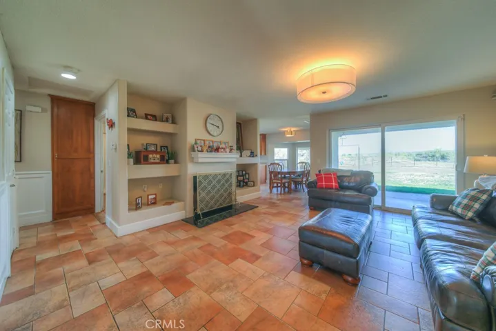 41060 Lakeshore Boulevard, Aguanga, California 92536