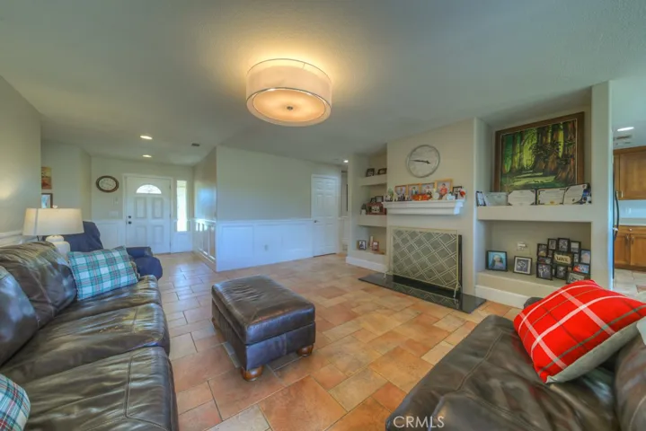 41060 Lakeshore Boulevard, Aguanga, California 92536