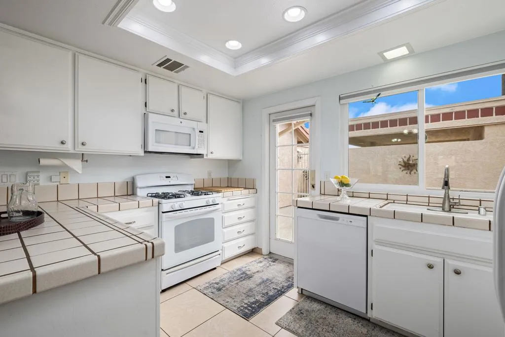 49101 Taylor Street, Indio, California 92201 home-pic-21