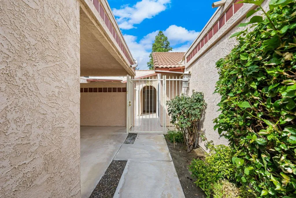 49101 Taylor Street, Indio, California 92201 home-pic-10